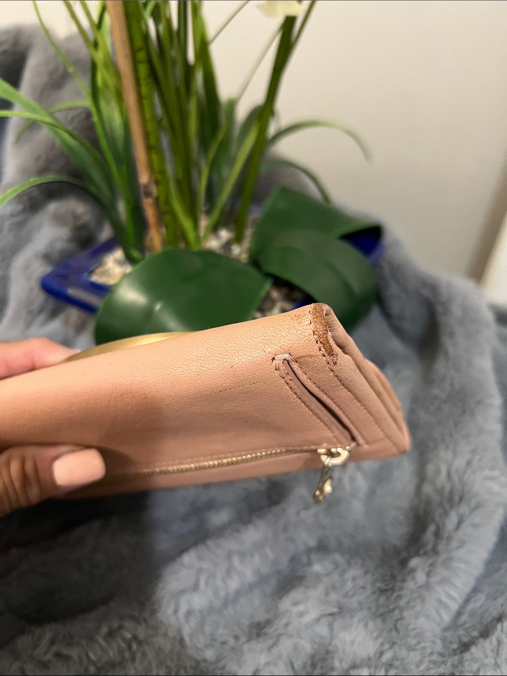 See by Chloé Pink Leather Wallet with Gold Accent - Picture 9 of 10